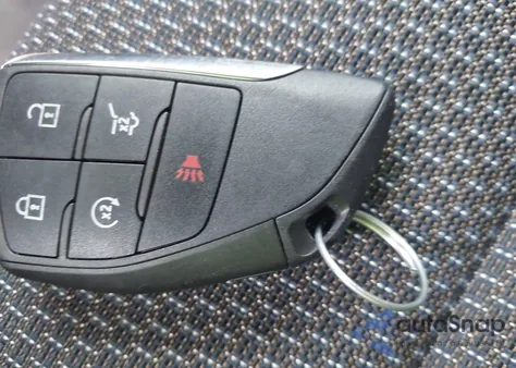 2023 Buick Envision Preferred z USA, uszkodzony, nr VIN LRBFZMR47PD161931